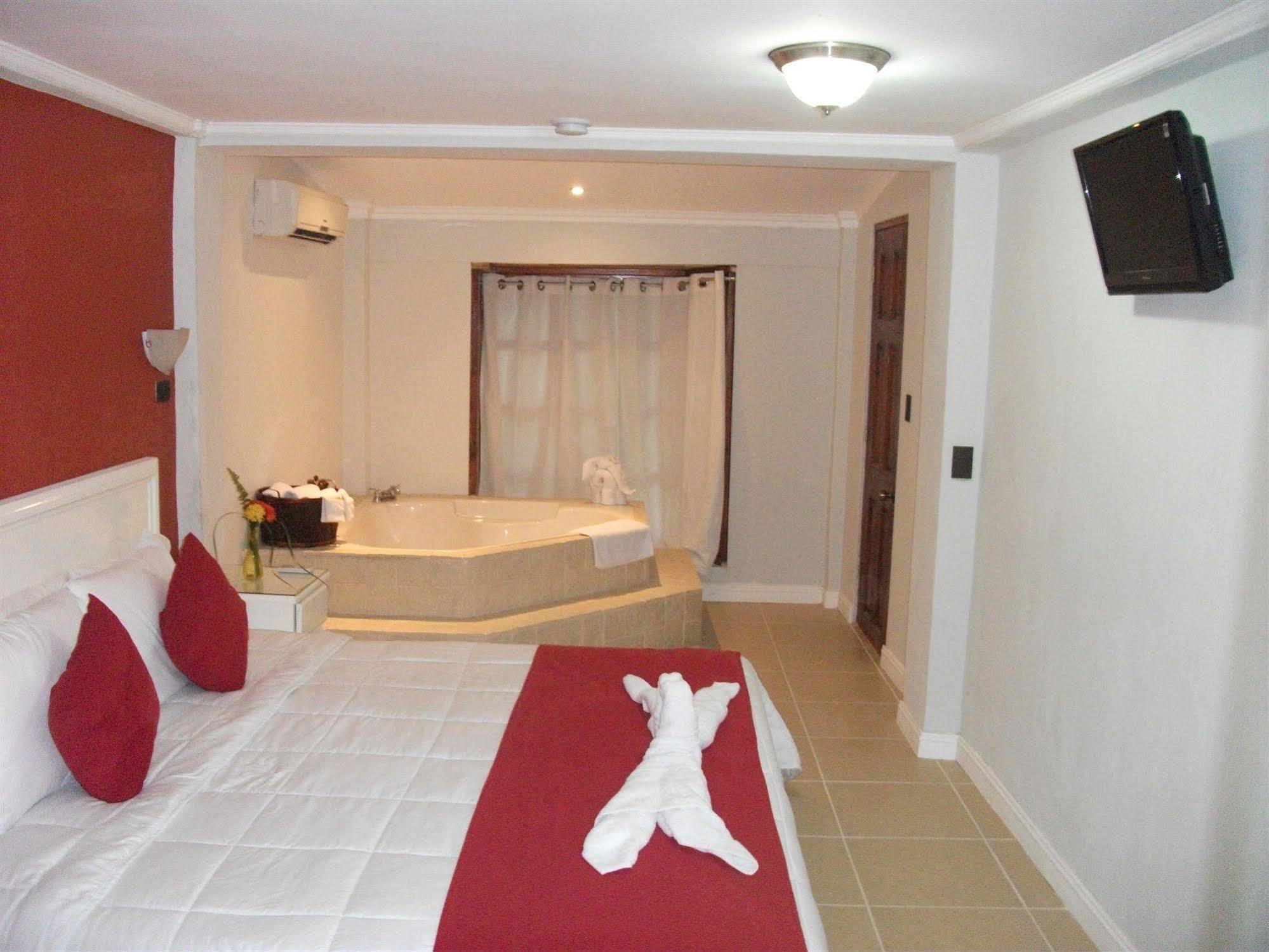 Copacabana Hotel And Suites (Adults Only) Jacó Eksteriør billede